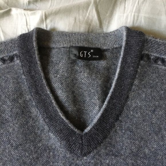 Men's wool sweater (med size) 115 cm - Picture 2 of 4